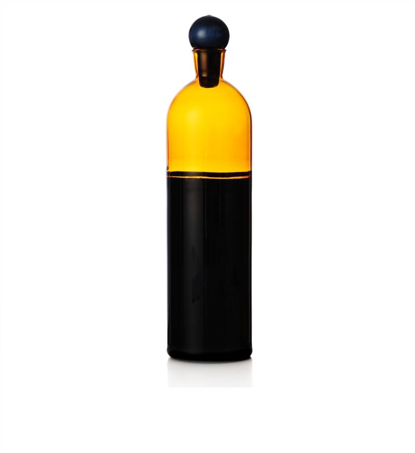 bottle black bottom amber